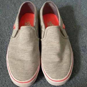 Womens Asher Slip on Vans